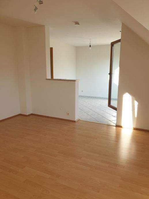 *** DER FRÜHLING IST DA...tolle Wohnung...Balkon mit Blick auf den Park*** – Fürth – Vorschaubild 3