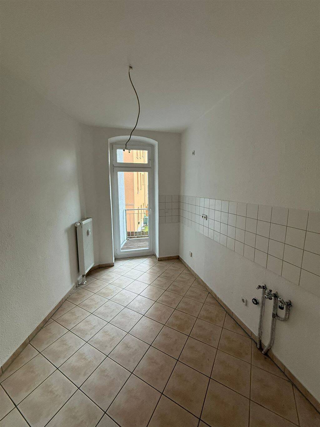 Kompakte 2-Zimmer mit Balkon, Wanne und Laminat in TOP-Lage! – Chemnitz – Vorschaubild 4