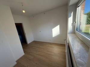 Provisionsfrei! Renoviert! 4-Zimmer-Wohnung mit Garten und Stellplatz! – 33739 Bielefeld – Vorschaubild 7