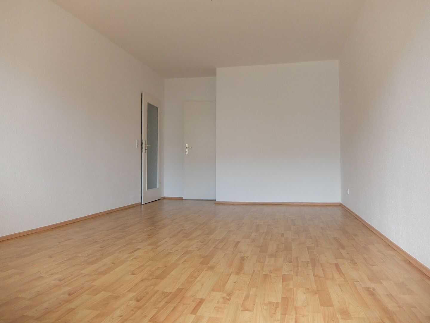 2-Zimmer-Wohnung mit Einbauküche und Waschmaschine – Chemnitz – Vorschaubild 8
