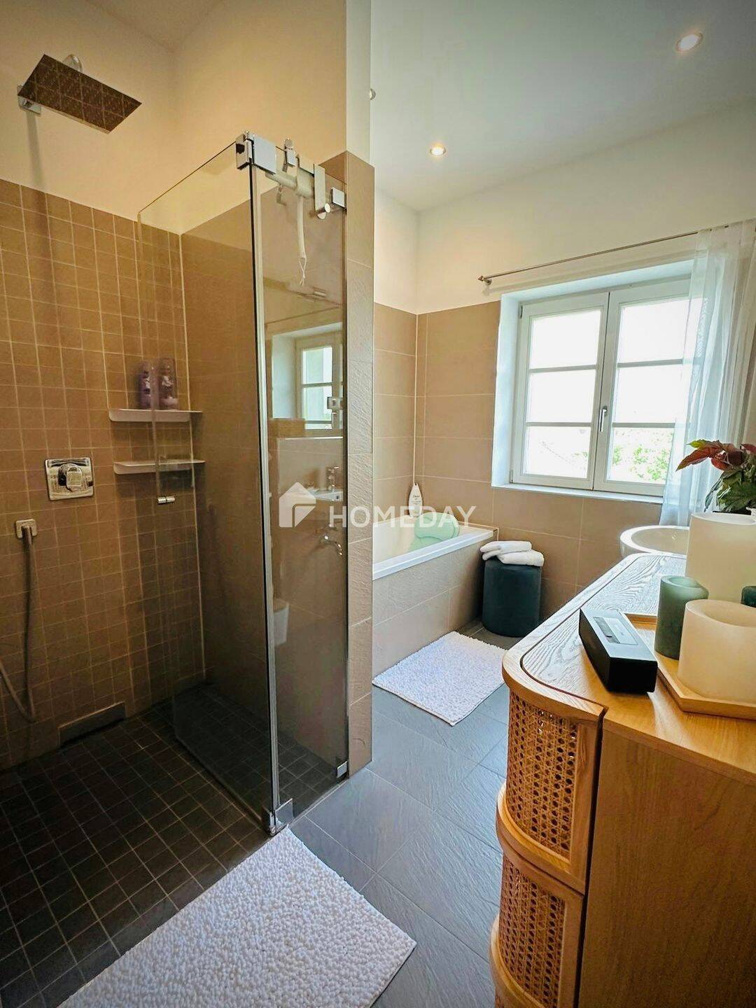Ihr neues Zuhause zwischen Himmel, Wasser und Wohnkomfort - Traumhafte 3-Zimmer-Dachgeschosswohnung – Berlin – Vorschaubild 8