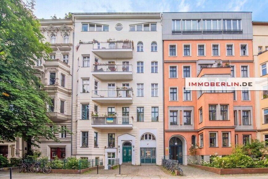 IMMOBERLIN.DE - Charmant in Ruhelage! Feine Altbauwohnung beim Gleisdreieck Park – Berlin – Vorschaubild 2