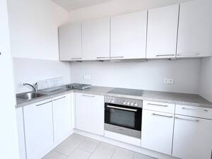 Exklusive 4-Zi.-Wohnung im Zollhafen: mit zwei Bädern, Markenküche und Wintergarten – 55120 Mainz – Vorschaubild 6