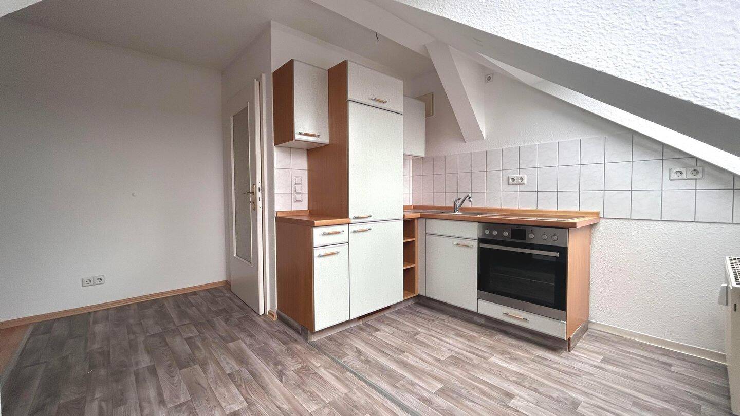 Single-Appartement im Schloßviertel! – Chemnitz – Vorschaubild 4