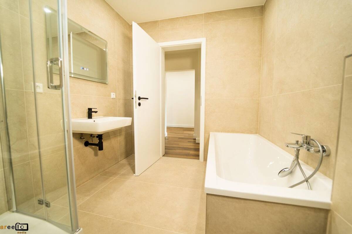 Modern sanierte 3-Zimmer-Wohnung mit Balkon & eigenem Garten - Erstbezug – 90768 Fürth – Bild 1 von 9