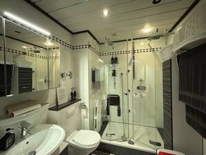Sanierte 3-Zimmer-Wohnung mit 2 Balkonen in Fürth-Ronhof – 90765 Fürth – Vorschaubild 6