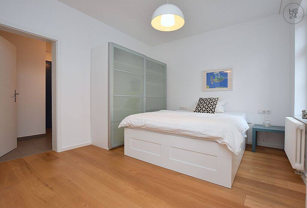 Wunderschöne, modern möblierte Wohnung mit Internet in Stuttgart Weilimdorf – Stuttgart – Vorschaubild 2