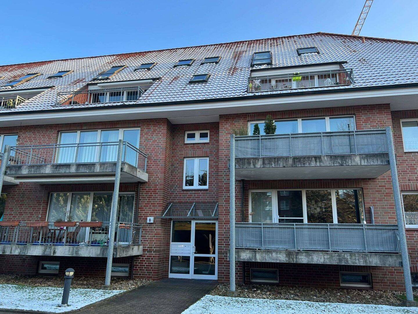 vermietete 4 Zimmer Maisonette - Dachgeschosswohnung in schöner Lage von Schnelsen