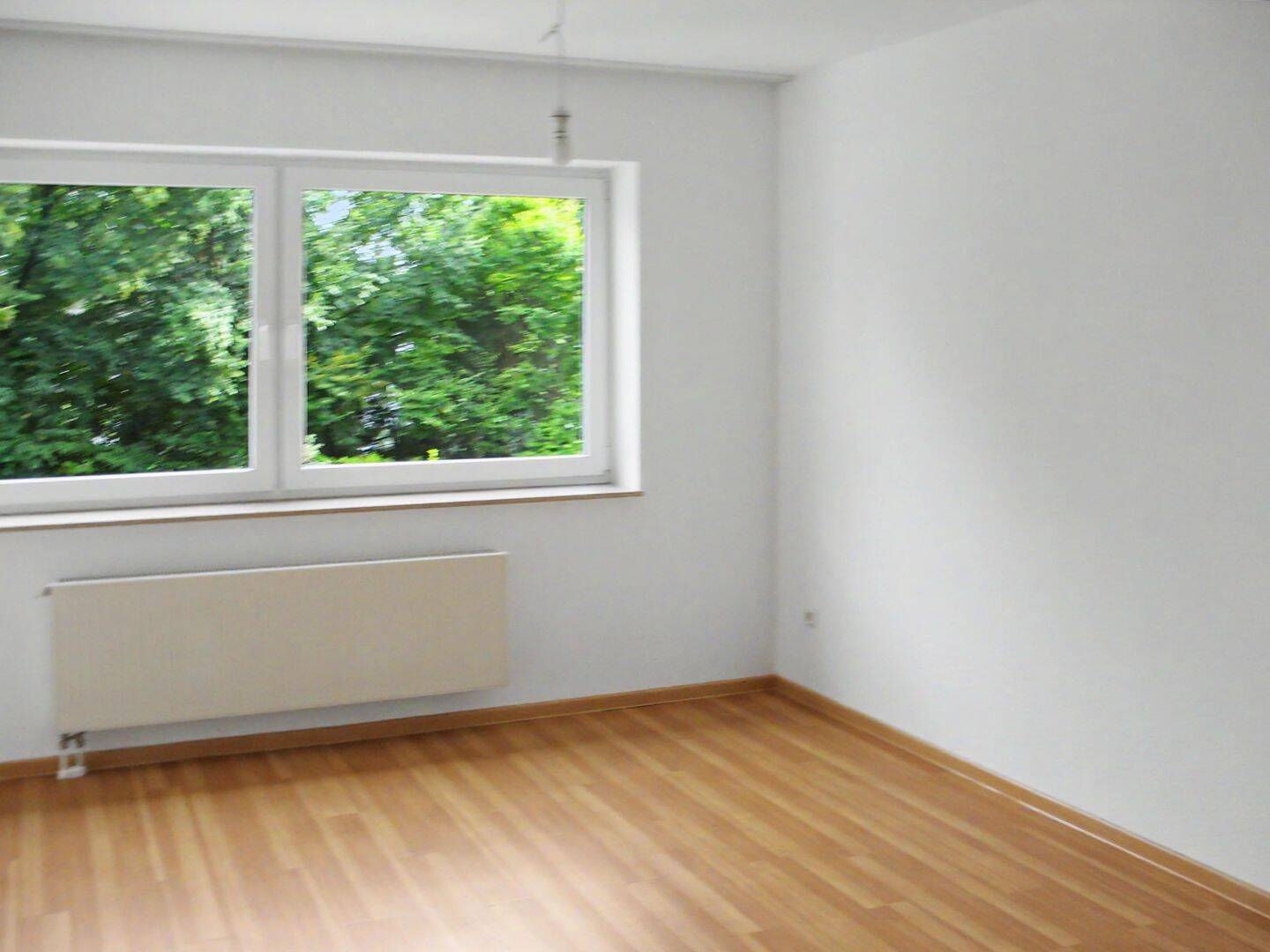 Baujahr ca. 2002: Zentral gelegene 2-Zimmer-Wohnung mit Balkon und Aufzug nähe Dortmunder Ruhrallee – Dortmund – Vorschaubild 3