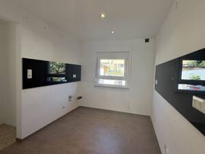 Gemütliches Zuhause mit Gärtchen und Pergola – 72760 Reutlingen – Vorschaubild 6