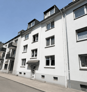 Solides Mehrfamilienhaus mit 7 Wohnungen, 347 m² Wohnfläche und Modernisierungen in Essen-Altendorf – 45143 Essen – Vorschaubild 1