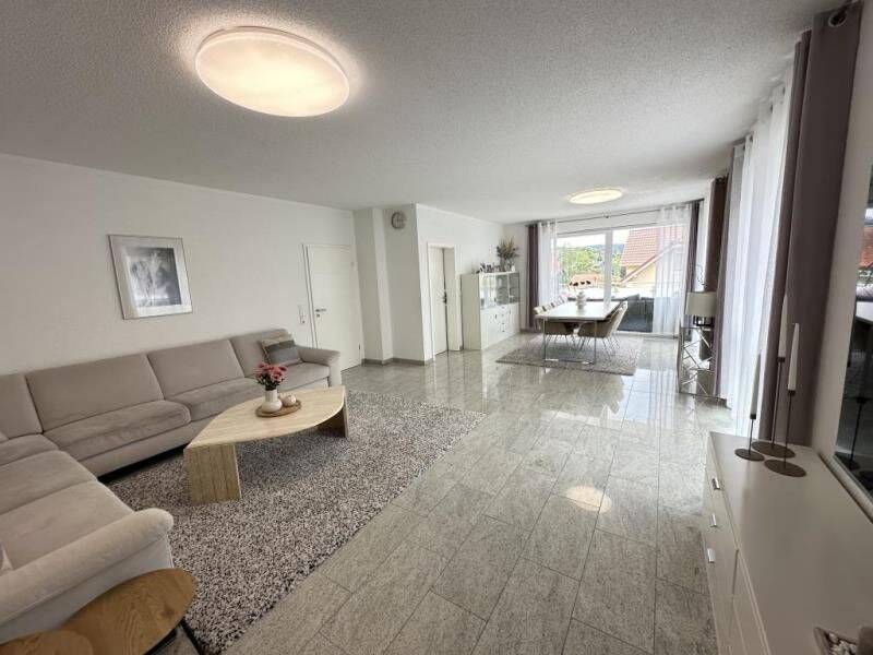 Exklusives Mietobjekt in Innenstadtnähe! Modernes Einfamilienwohnhaus mit Carport in Melsungen