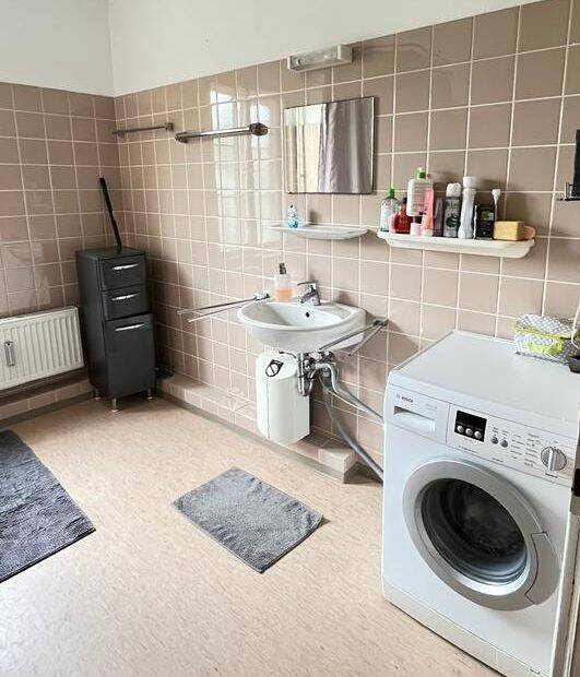 Zimmer ca. 16,92 m² innerhalb einer 4er-WG // 2.OG links – Wolfsburg – Vorschaubild 4