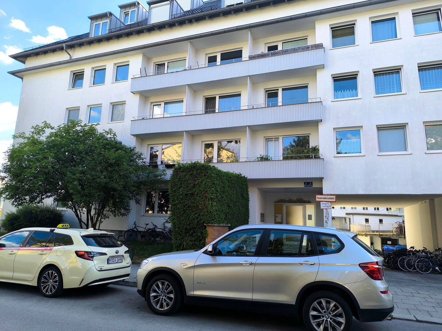 Moderne 24 m2 möblierte Wohnung | Milbertshofen | WLAN & Strom inklusive | Anmeldung möglich – München – Bild 1 von 9
