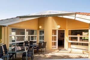 modernisiertes Ferienhaus mit Pool in Strandlage – 23570 Lübeck – Vorschaubild 3