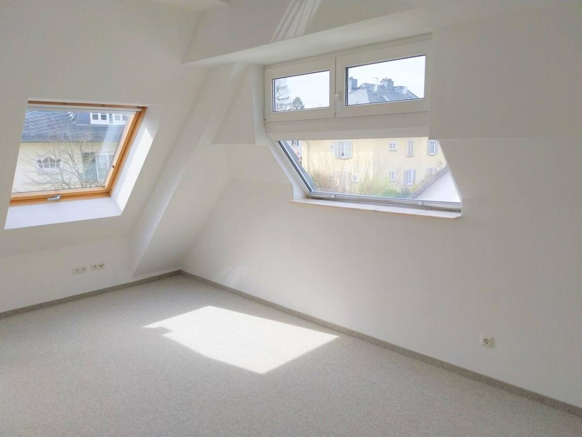 KAPITALANLAGE ODER EIGENNUTZ! 1,5 Zimmer Wohnung + Stellplatz in beliebter Lage Wiesbaden-Nordost – Wiesbaden – Vorschaubild 3