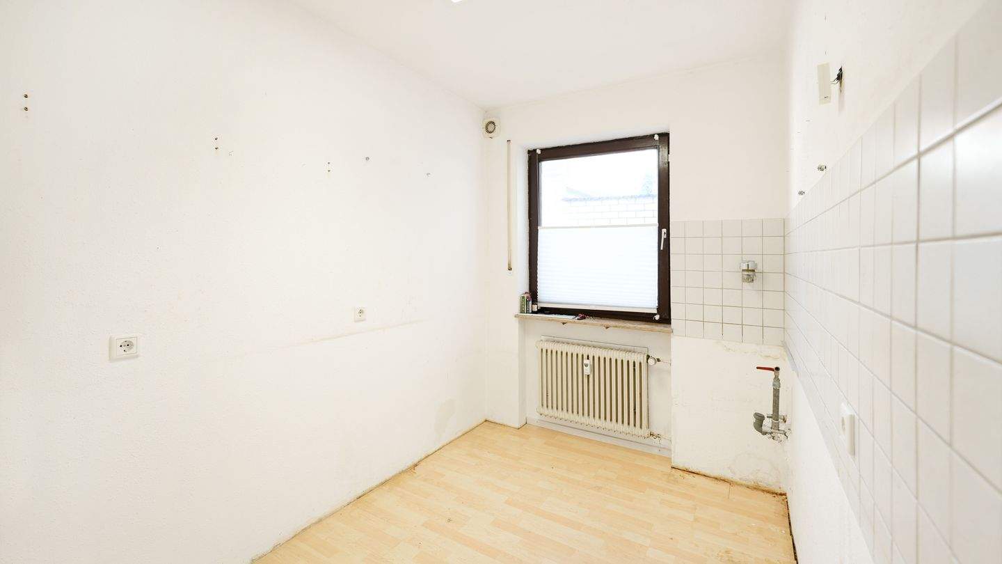 Gut geschnittene 3-Zimmer-Wohnung mit Loggia und Tiefgaragenstellplatz in St. Johannis – Nürnberg – Vorschaubild 9
