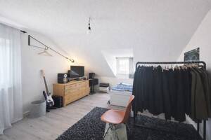 Stuttgart-Ost: 3-Zimmer-Dachgeschosswohnung in zentraler Lage – 70190 Stuttgart – Vorschaubild 5