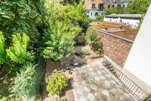 Modernisierungsbedürftige 2-Zimmerwohnung mit Garage und alleiniger Gartennutzung in Innenstadtlage! – 50676 Köln – Vorschaubild 5