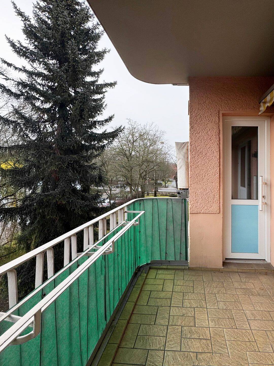 Bezugsfreie 2-Zimmer Wohnung mit Balkon – Berlin – Vorschaubild 9