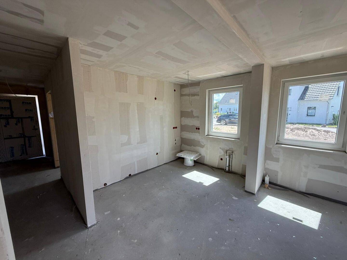 ERSTBEZUG | Moderne Reihenhäuser mit Westterrasse, Carport & Wärmepumpe – Papendorf – Vorschaubild 8