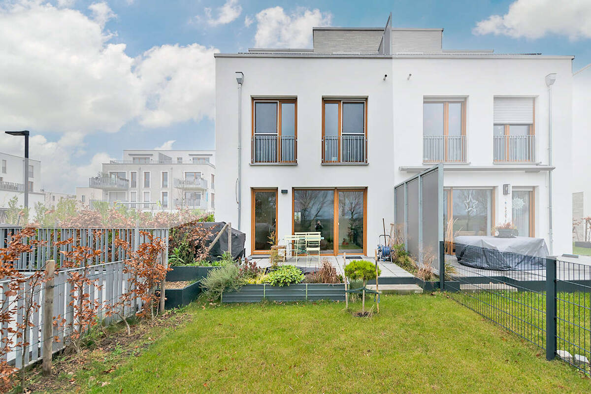 PHI AACHEN - Sonnenverwöhnter Wohntraum in privilegierter Lage von Aachen-Brand! – 52078 Aachen – Bild 1 von 3