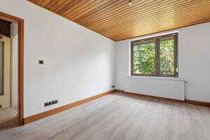 Bremen-Hulsberg: Gepflegtes Reihenmittelhaus mit schönem Garten in guter Lage – 28205 Bremen – Vorschaubild 7