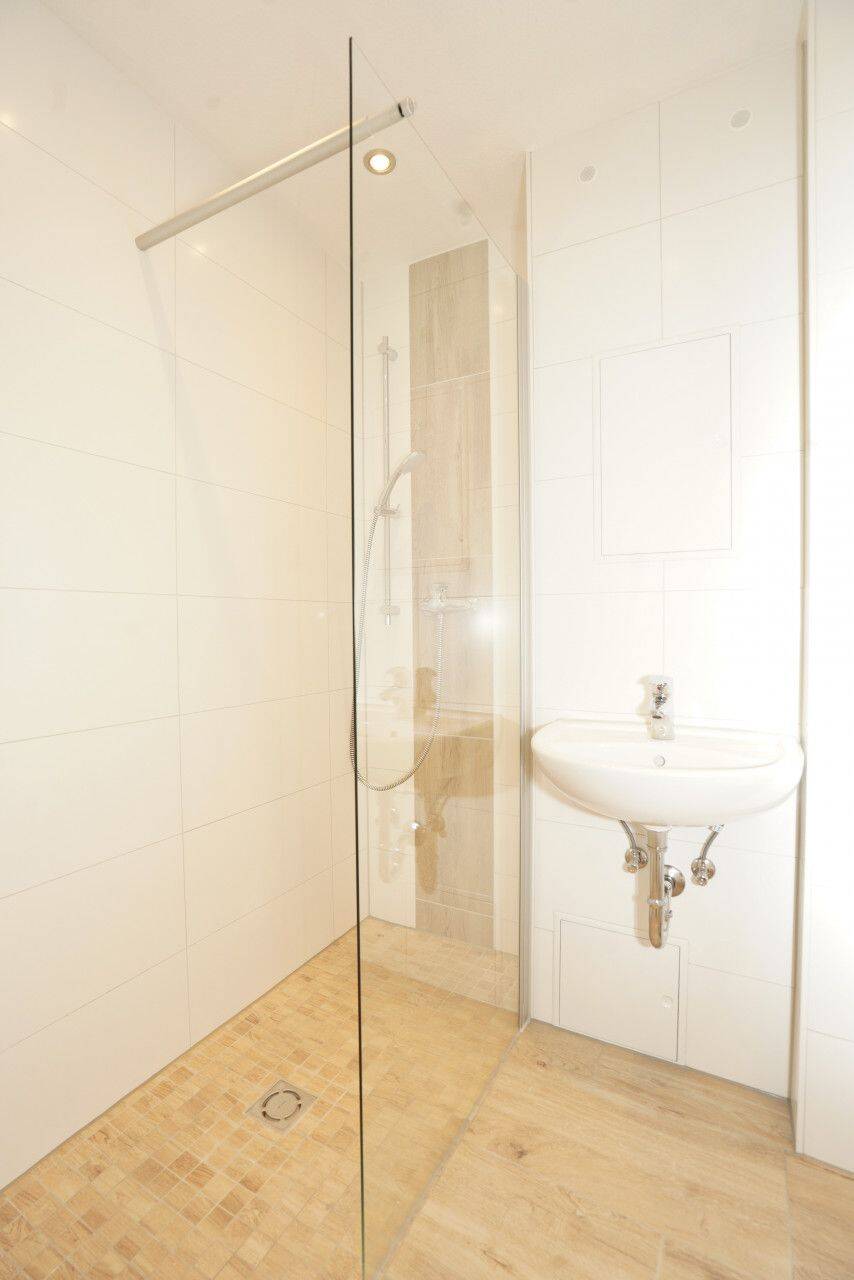Ebenerdige Dusche / Aufzug / Balkon – Chemnitz – Vorschaubild 5