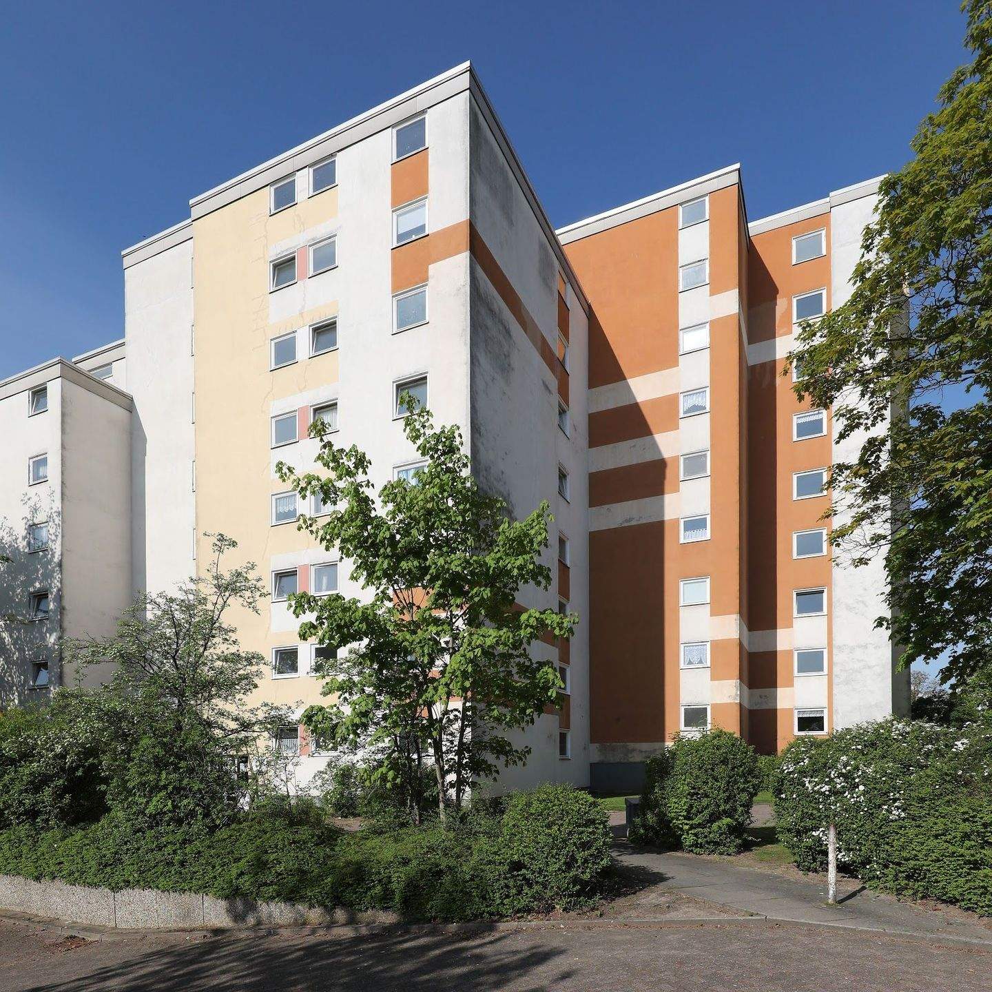 Modernisierung läuft - Sichern Sie sich Ihr neues und modernes Zuhause // 1.OG rechts – Wolfsburg – Vorschaubild 2