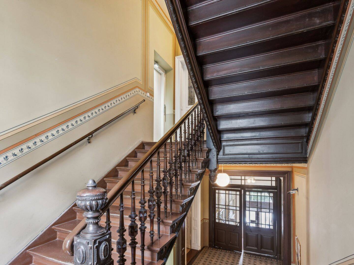 Charmante 2-Zimmer-Wohnung in denkmalgeschütztem Altbau in Leipzig Zentrum-Nordwest – Leipzig – Vorschaubild 4