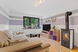 Frei verfügbar ! Gepflegtes Einfamilienhaus mit Vollkeller und Nebengebäude & Garage für 2 Fahrzeuge – 22147 Hamburg – Vorschaubild 3