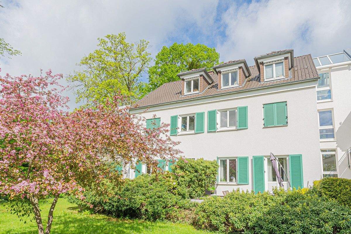 Mulang: Möblierte 2-ZKB Wohnung mit eigener Terrasse in Bestlage – Kassel – Vorschaubild 2