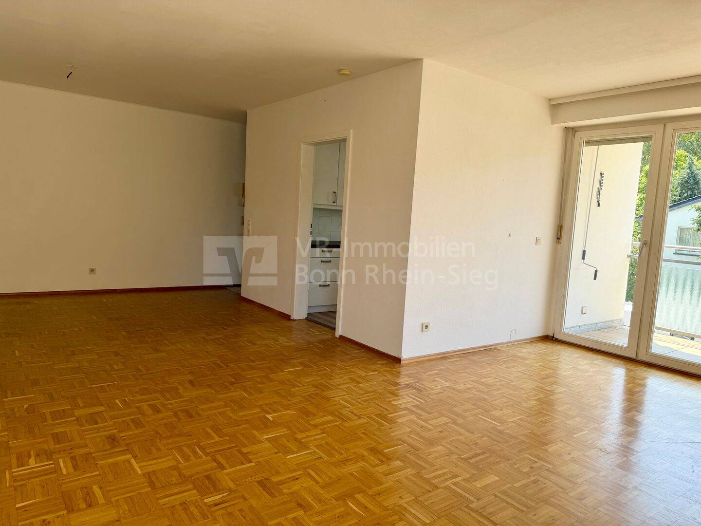 4-Zimmerwohnung mit ca. 620 qm eigenem Gartenparadies und Garage in Köln-Holweide! – Köln – Vorschaubild 9