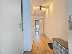 möblierte Neubauwohnung in zentraler Lage – 12489 Berlin – Vorschaubild 4