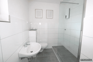 Sonnige 2-Zimmer-Etagenwohnung mit Süd-Balkon in Mülheim-Saarn – 45481 Mülheim an der Ruhr – Vorschaubild 8