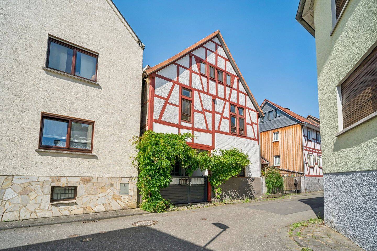 Charmantes Einfamilienhaus mit besonderem Charakter in Lahnau - Atzbach