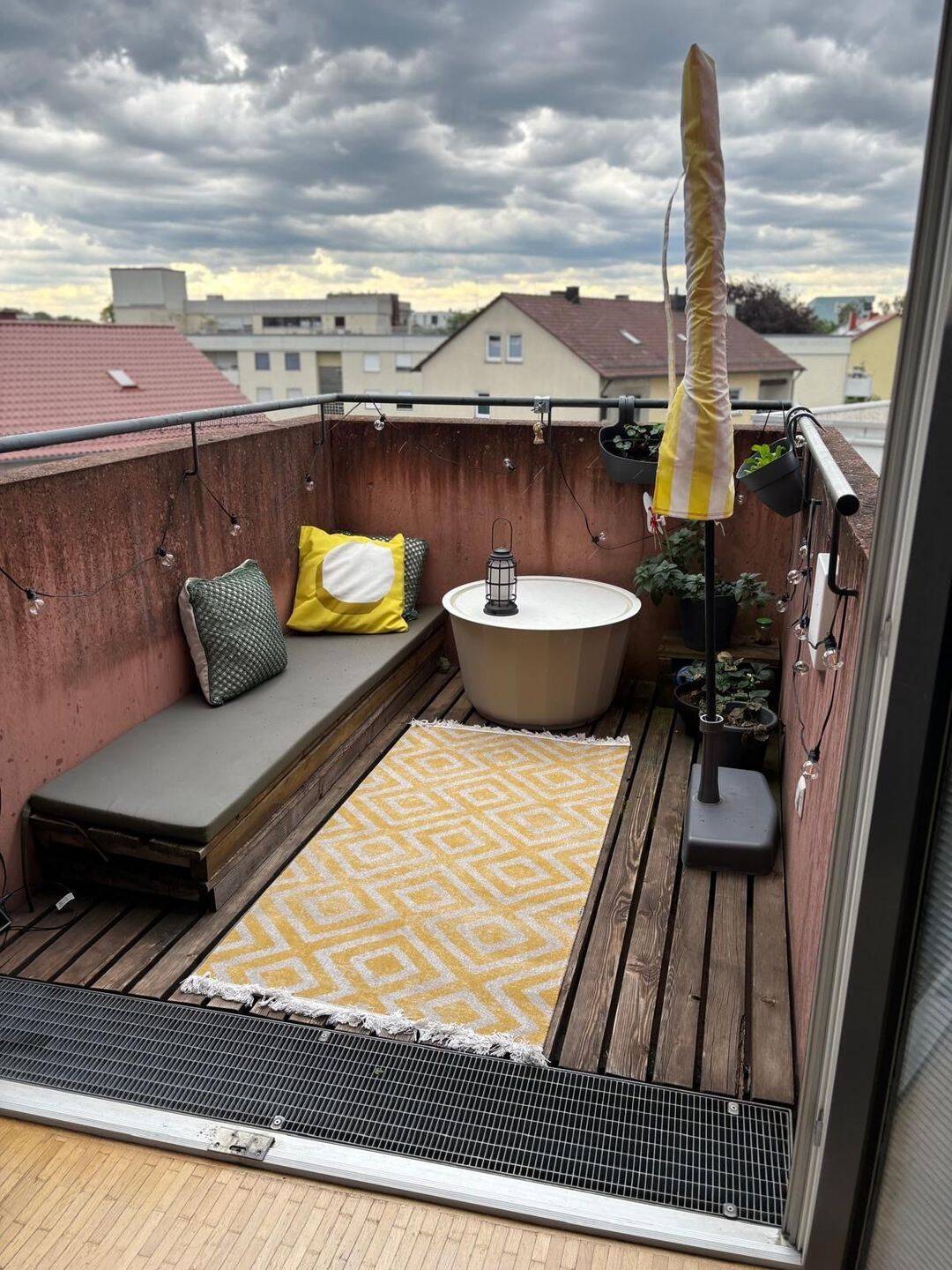 Exklusive 3 Zimmer Loft-Wohnung mit Balkon in bester Citylage von Neu-Ulm + 3,80 Deckenhöhe! – Neu-Ulm – Vorschaubild 5