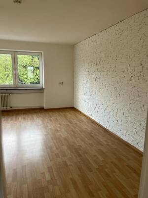 Geräumige 3-Zimmer-Wohnung mit Balkon in Kassel Süd – 34121 Kassel – Vorschaubild 4