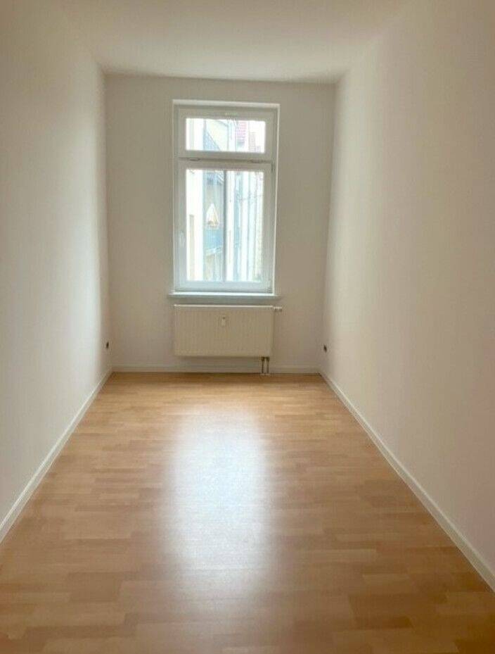 Leipzig-Wahren am Auensee: Gepflegte 2-Zimmer-Wohnung mit neuer Einbauküche – Leipzig – Vorschaubild 3