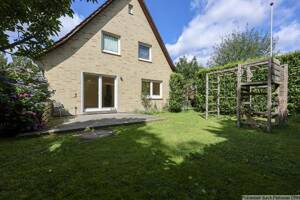 Wohnen wie im eigenen Haus - großzügige 5-Zimmer mit Garten & Vollkeller – 22547 Hamburg – Vorschaubild 5