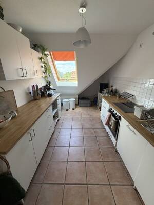 4-Zimmer-Wohnung mit zwei Balkonen, Aufzug, Tiefgarage, zentral aber ruhig beim Marktkauf – 33102 Paderborn – Vorschaubild 6