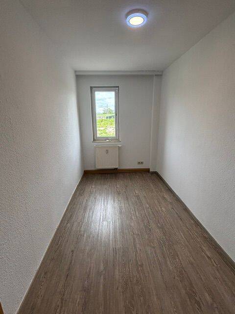 STILVOLLE 3-Z-WOHNUNG mit Loggia und EBK in Mockau – Leipzig – Vorschaubild 9