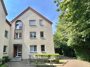 Hier macht Wohnen Spaß: preiswerte 3-Zimmer-Wohnung (WBS* erforderlich !)