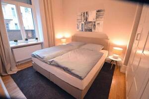 Schöne 4-Zimmer Altbauwohnung mit kleinem Garten und Terrasse. – 60316 Frankfurt am Main – Vorschaubild 5