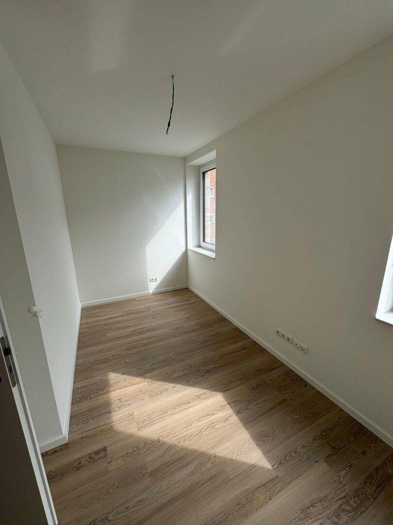 Exklusive 3-Zimmer-Wohnung mit Terrasse mit Garten und lux. Ausstattung – Hamburg – Vorschaubild 9