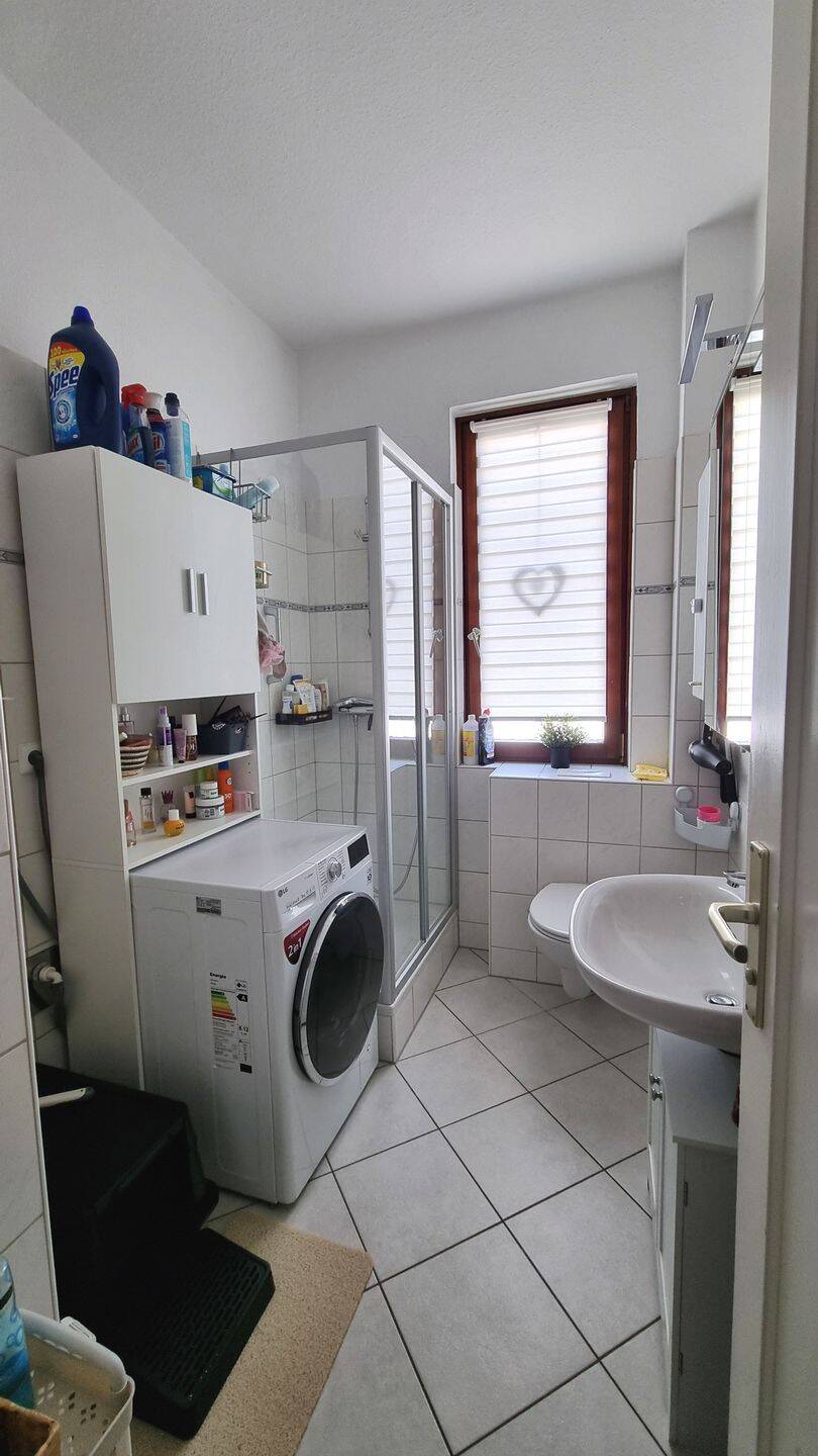 Eduard Rosenberg KG - Gepflegte 4-Zimmer-Wohnung in TOP-Lage – Bremerhaven – Vorschaubild 6