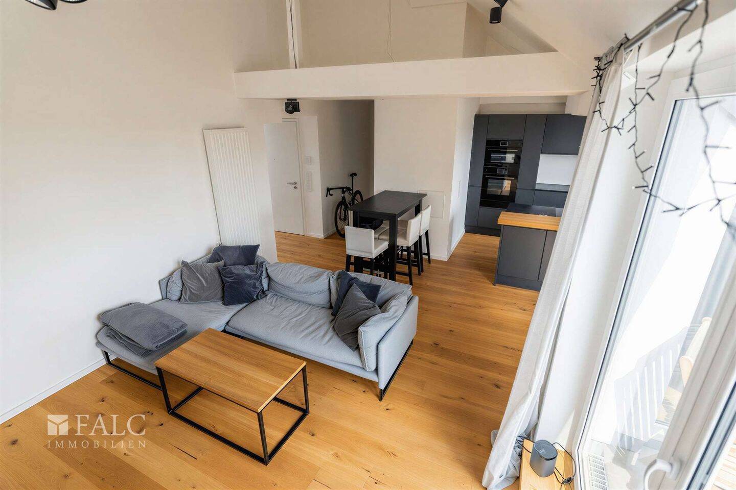 Neuwertige Dachgeschoss Wohnung über den Dächern von Neuehrenfeld! – Köln – Vorschaubild 5