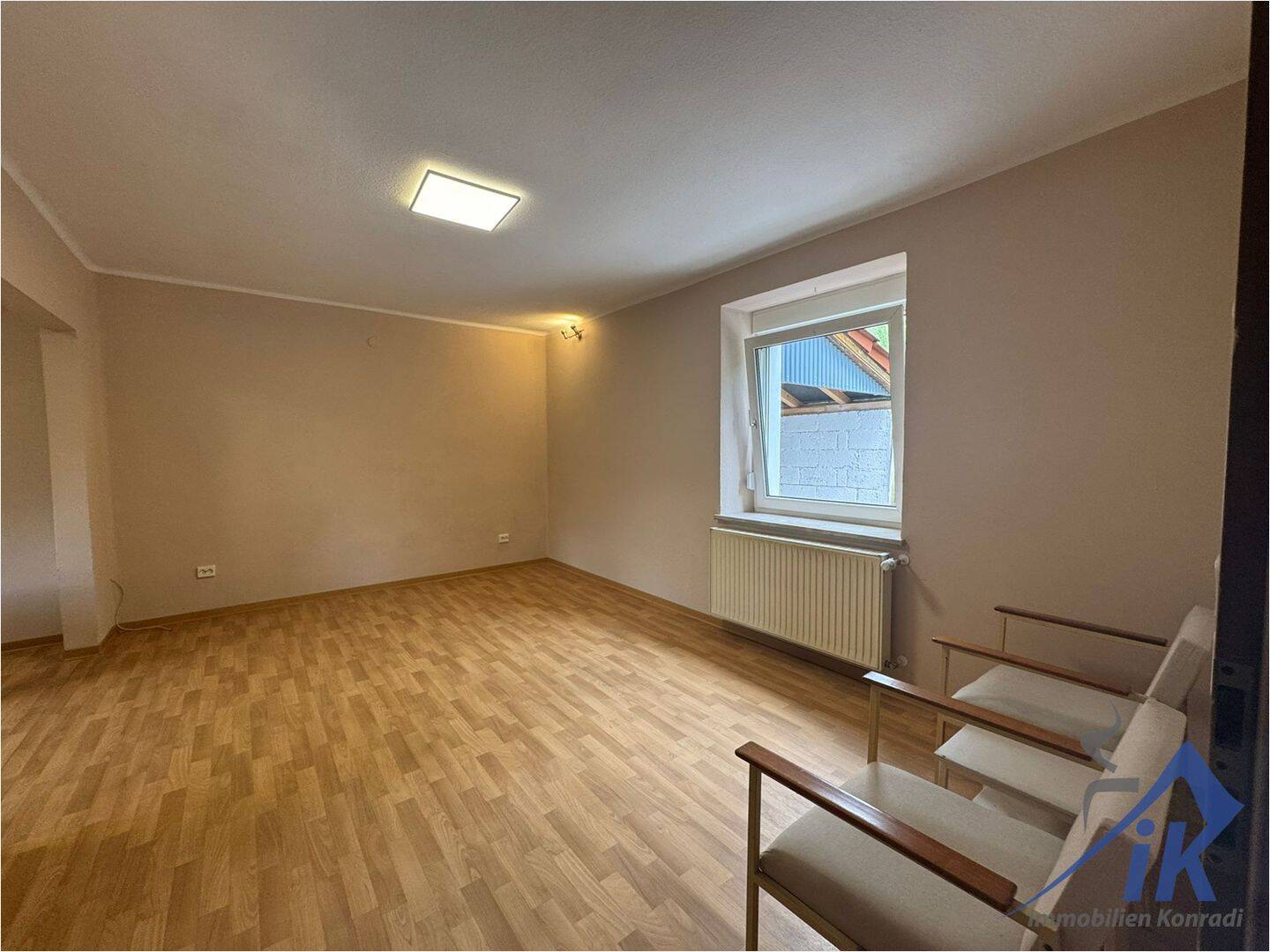 IK| Nanzdietschweiler - Attraktives Einfamilienhaus in ruhiger Lage mit Garage. – Nanzdietschweiler – Vorschaubild 2