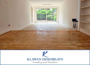 Traumhafte Wohnung mit großem Garten und Carport