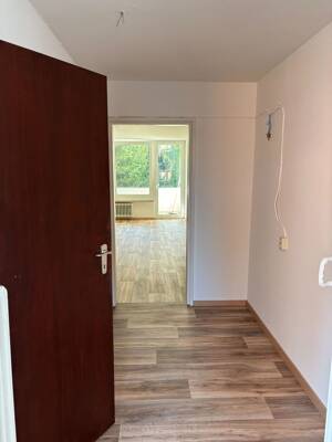 Einzimmerwohnung mit Balkon in Regensburg – 93055 Regensburg – Vorschaubild 3